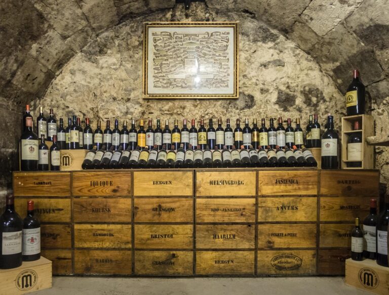 Wein aus Spanien: Beyond Rioja: Discover Spain’s Wine Diversity